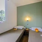 אתר קמפינג Mobil Avec Terrasse A - Api-1-52-1042