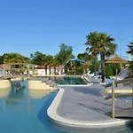 אתר קמפינג Mobil Avec Terrasse A - Api-1-52-1042 סן ז'אן דה מון