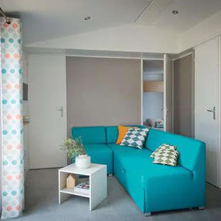 Mobil Avec Terrasse A Saint-jean-de-monts - Api-1-52-1042 * 圣让-德蒙