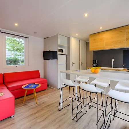 Mobil Avec Terrasse A Saint-jean-de-monts - Api-1-52-1042 营地 圣让-德蒙