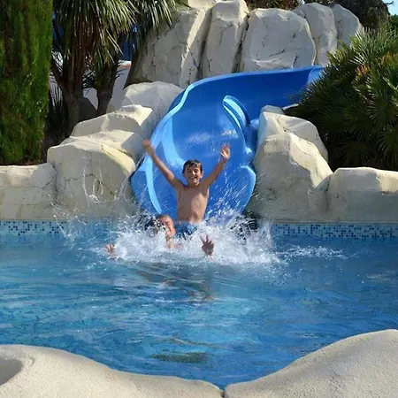 营地 Mobil Avec Terrasse A Saint-jean-de-monts - Api-1-52-1042 圣让-德蒙