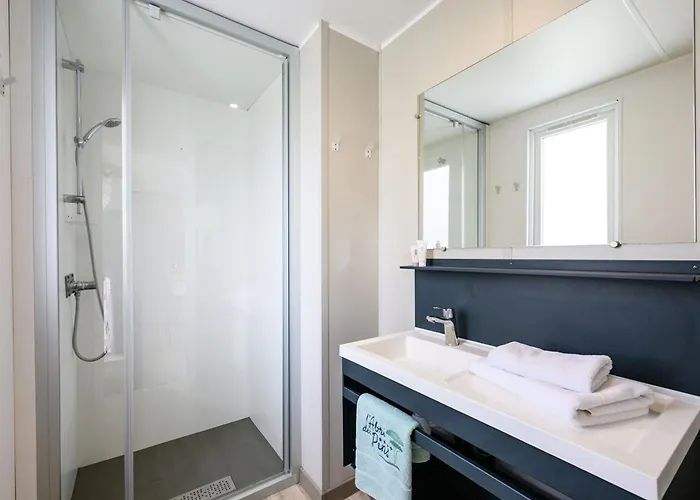 Mobil Avec Terrasse A Saint-jean-de-monts - Api-1-52-1042 Camping Saint-Jean-de-Monts