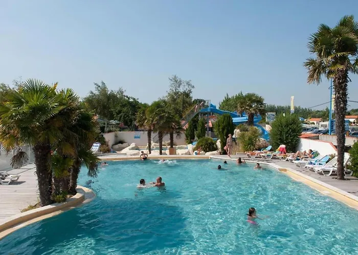 Mobil Avec Terrasse A Saint-jean-de-monts - Api-1-52-1042 Camping Saint-Jean-de-Monts