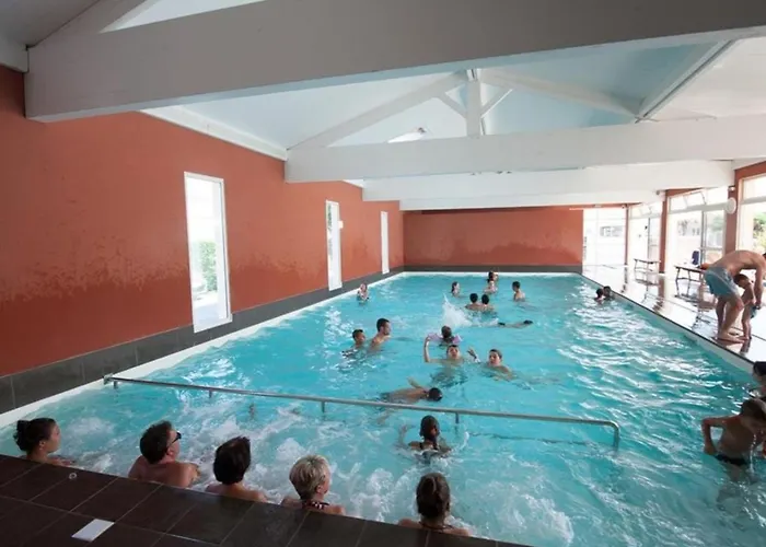 Camping Mobil Avec Terrasse A Saint-jean-de-monts - Api-1-52-1042